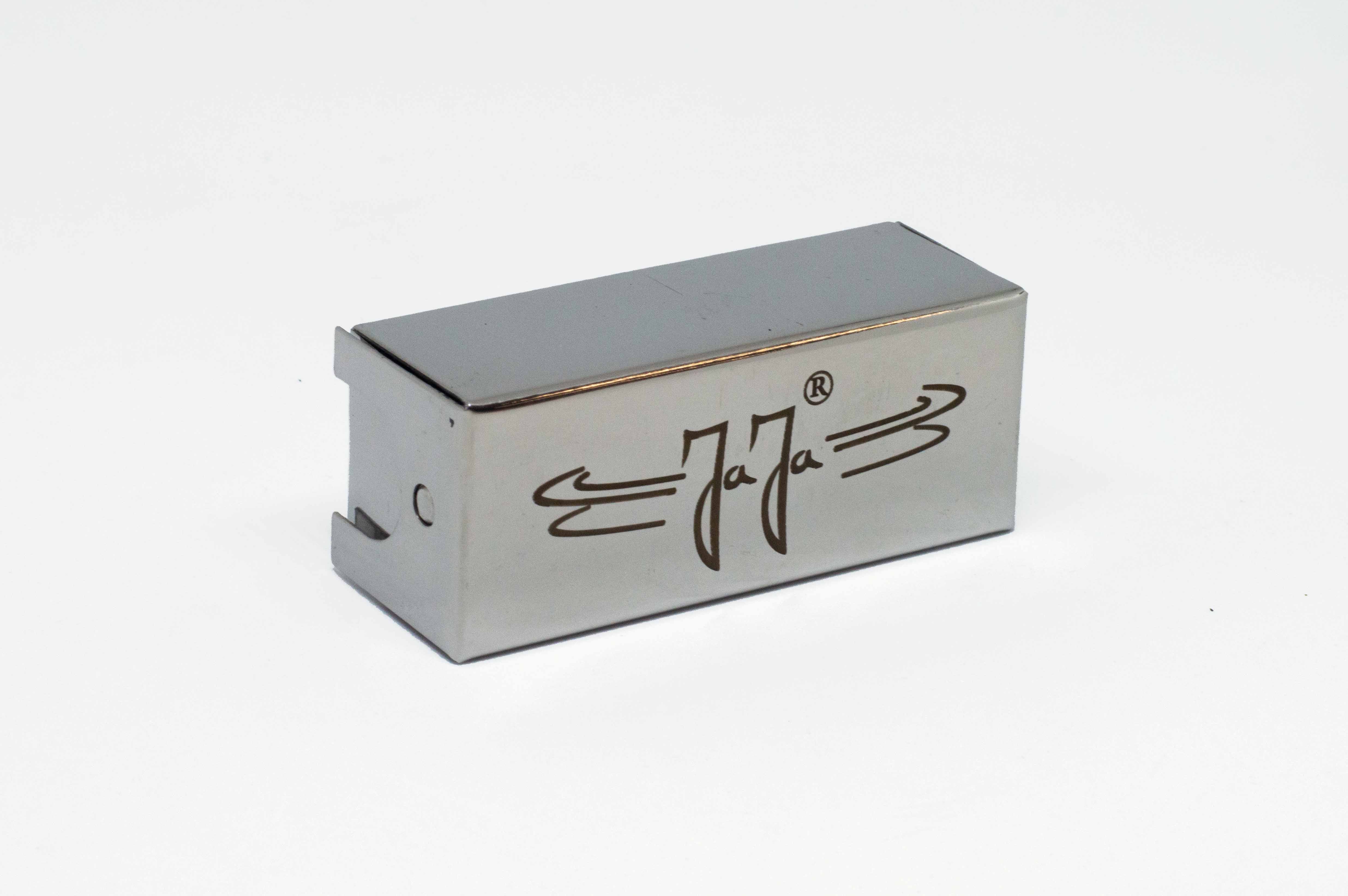JaJa Metal Rolling Paper Box